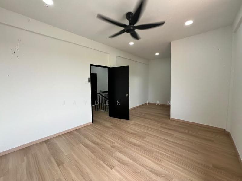 Rumah Teres 2-Tingkat untuk Dijual di Taman Putri Kulai (Kulai) - Jayden Lian - Interior - PropertyGuru.com.my