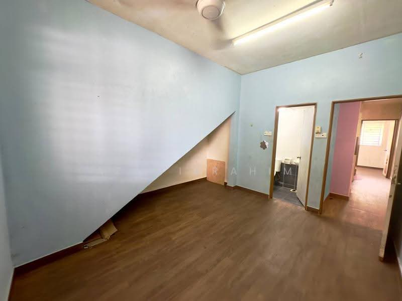 2-storey Terraced House for Sale in Bandar Damai Perdana (Cheras) - Azli Ibrahim - Interior - PropertyGuru.com.my