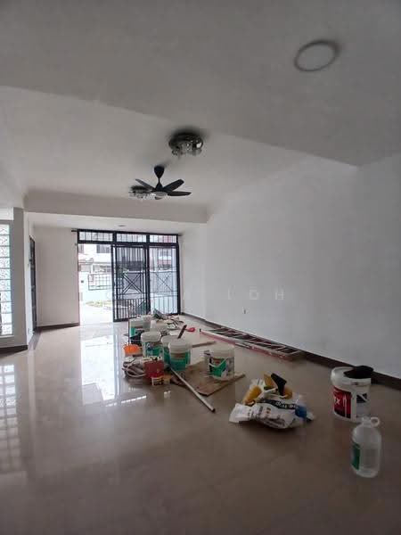 Rumah Teres 2-Tingkat untuk Dijual di Bandar Baru Permas Jaya (Permas Jaya) - Cora Loh - Living Room - PropertyGuru.com.my