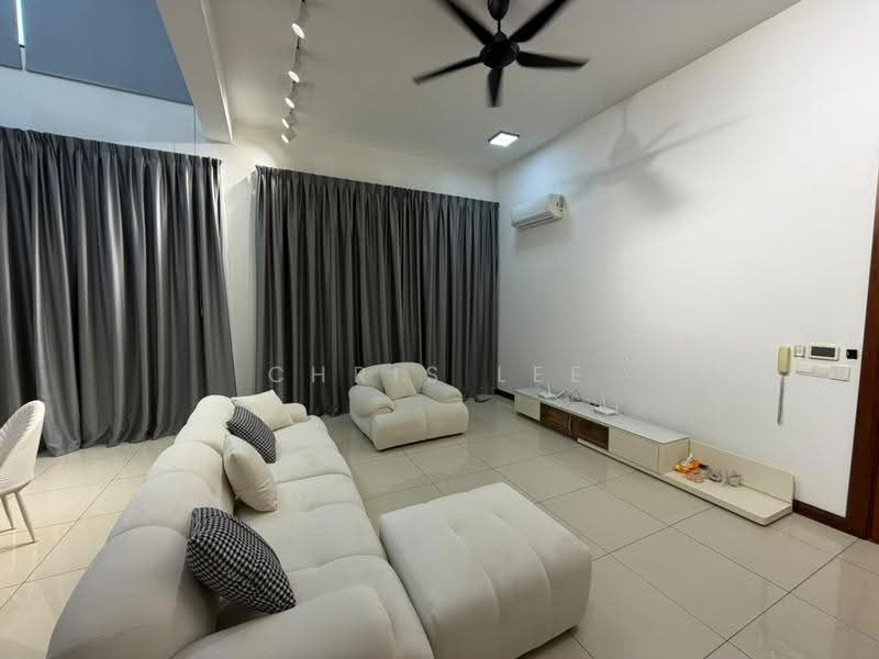 Rumah Berkembar untuk Disewa di Eco Sanctuary (Telok Panglima Garang) - Chris Lee - Living Room - PropertyGuru.com.my