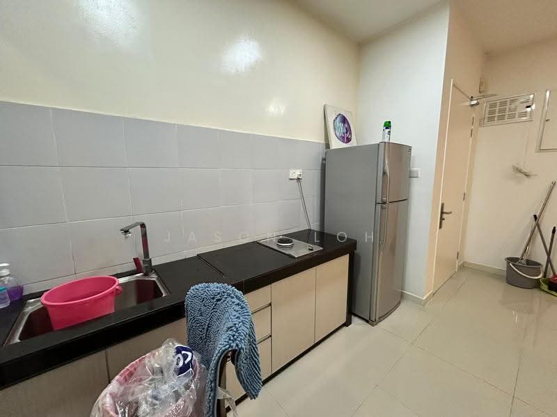 Condominium for Rent at Scenaria @ North Kiara Hills - Jason Loh - Kitchen - PropertyGuru.com.my