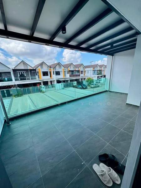 2-storey Terraced House for Sale in Pasir Gudang (Johor) - Daniel Yong - Balcony - PropertyGuru.com.my