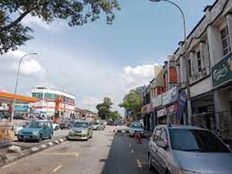 Shop / Office for Sale in Taman Overseas Union (Taman Oug) (Jalan Klang Lama (Old Klang Road)) - Joyce Tan - Exterior - PropertyGuru.com.my