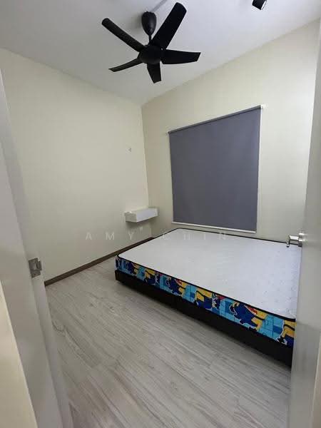 Kediaman Servis untuk Dijual di M Oscar - Amy Chin - Bedroom - PropertyGuru.com.my