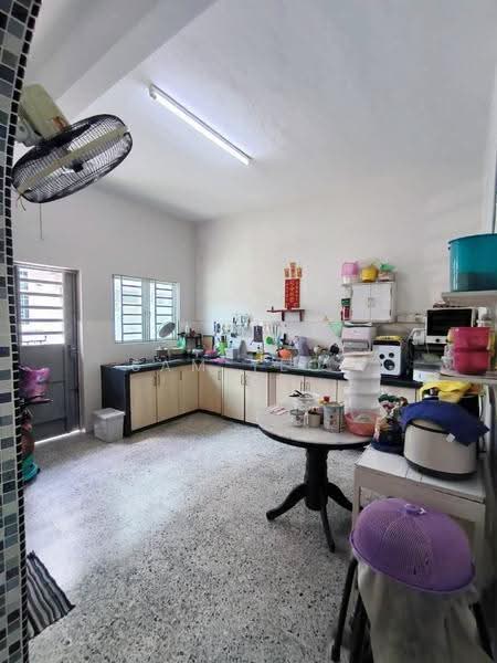 2-storey Terraced House for Sale in Gelugor (Penang) - Sam Yeoh - Kitchen - PropertyGuru.com.my