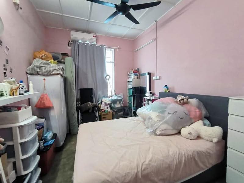 2-storey Terraced House for Sale in Gelugor (Penang) - Sam Yeoh - Bedroom - PropertyGuru.com.my