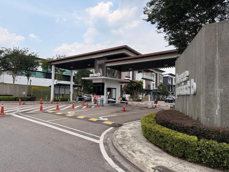 Cluster House for Sale in Bandar Cemerlang (Ulu Tiram) - Fu Heng Chong - Exterior - PropertyGuru.com.my