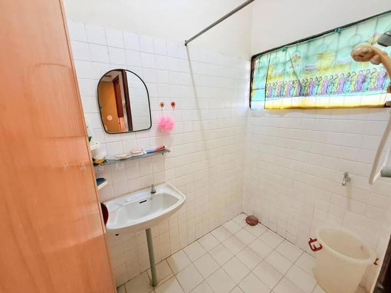 Rumah Teres 1-Tingkat untuk Dijual di Sikamat (Negeri Sembilan) - Yasmin Sulaiman - PropertyGuru.com.my