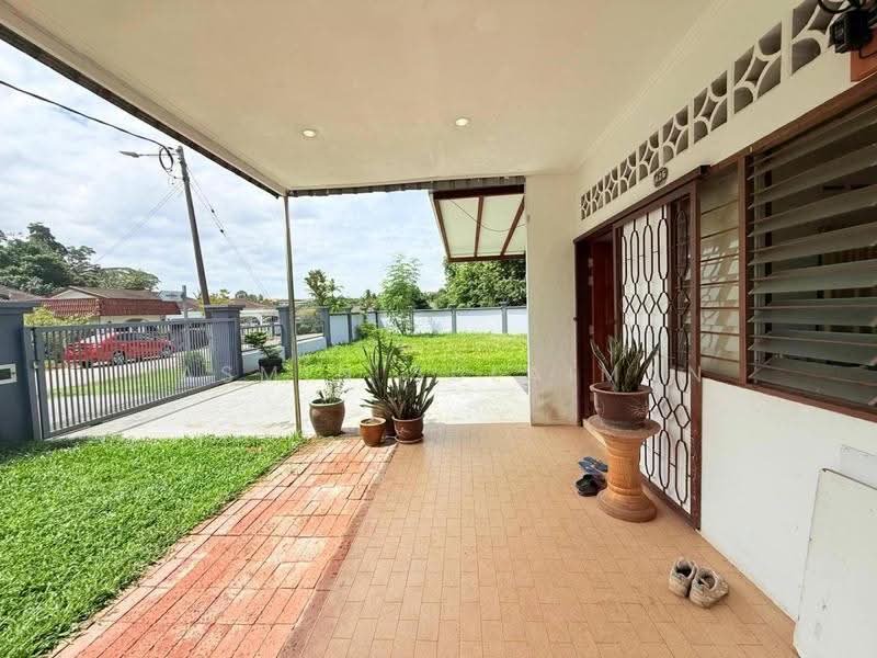 Rumah Teres 1-Tingkat untuk Dijual di Sikamat (Negeri Sembilan) - Yasmin Sulaiman - PropertyGuru.com.my