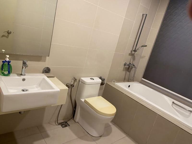 Service Residence for Rent at KL Gateway Residences - QI Hao - Bathroom - PropertyGuru.com.my