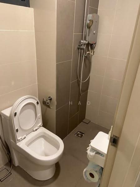 Service Residence for Rent at KL Gateway Residences - QI Hao - Bathroom - PropertyGuru.com.my