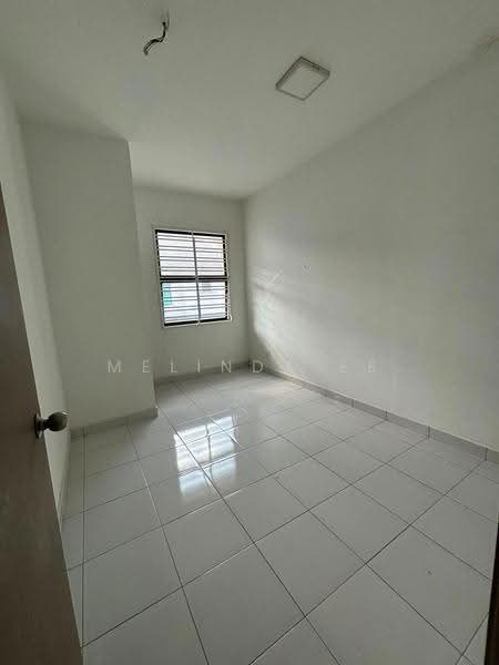 2-storey Terraced House for Sale in Bandar Tiram (Ulu Tiram) - Melinda Ee - Interior - PropertyGuru.com.my