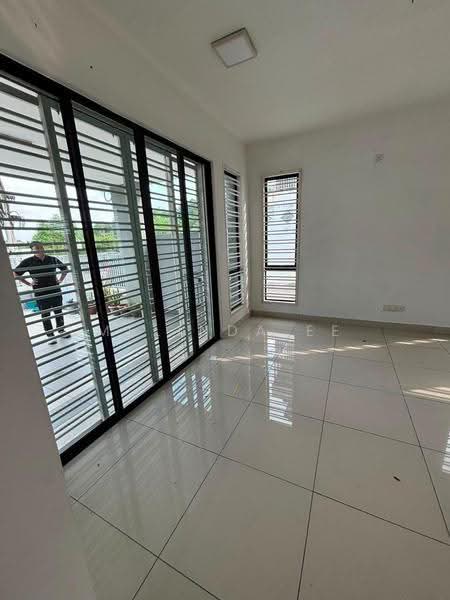 2-storey Terraced House for Sale in Bandar Tiram (Ulu Tiram) - Melinda Ee - Interior - PropertyGuru.com.my