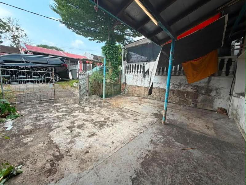 1-storey Terraced House for Sale in Taman Abad (Johor Bahru) - Melinda Ee - Exterior - PropertyGuru.com.my