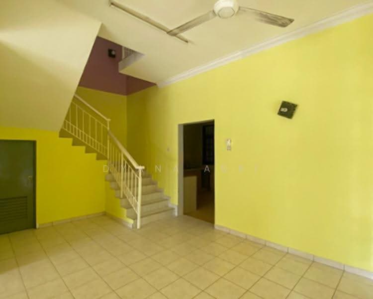 Rumah Teres 2-Tingkat untuk Disewa di Bukit Jelutong (Shah Alam) - Dyana Asri - Interior - PropertyGuru.com.my