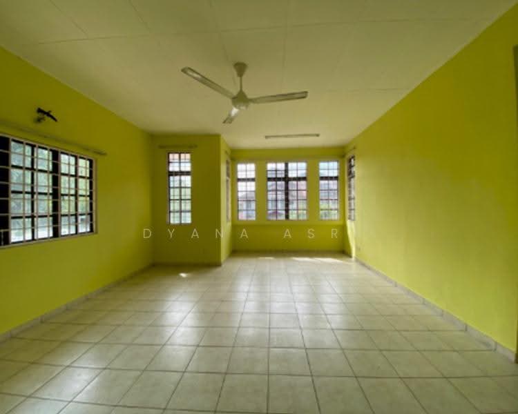 Rumah Teres 2-Tingkat untuk Disewa di Bukit Jelutong (Shah Alam) - Dyana Asri - Interior - PropertyGuru.com.my