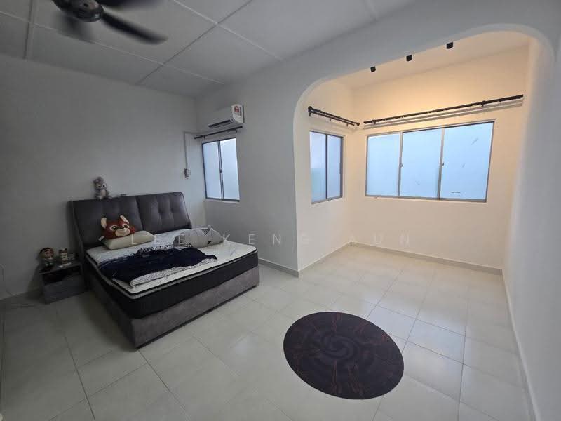 2-storey Terraced House for Sale in Taman Klang Utama (Kapar) - Lee Keng Aun - Bedroom - PropertyGuru.com.my