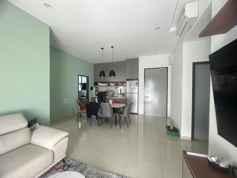 Kediaman Servis untuk Disewa di B11 Parkland Residence - Chloe Chan - Living Room - PropertyGuru.com.my