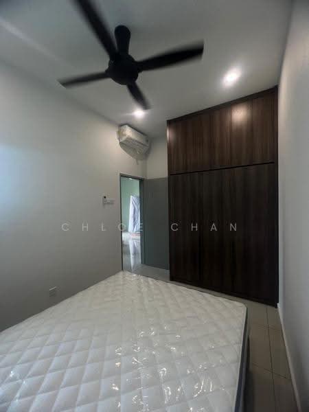 Kediaman Servis untuk Disewa di B11 Parkland Residence - Chloe Chan - Bedroom - PropertyGuru.com.my