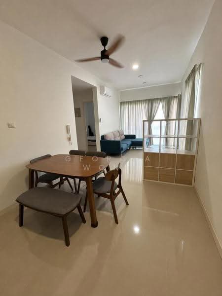 Kediaman Servis untuk Dijual di Desa Green - Georgia Wong - Living Room - PropertyGuru.com.my