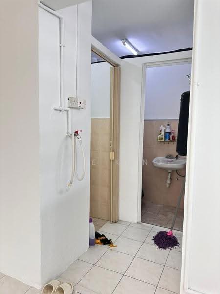 Pangsapuri untuk Dijual di Halaman Kenanga - Kaze Kang - Bathroom - PropertyGuru.com.my