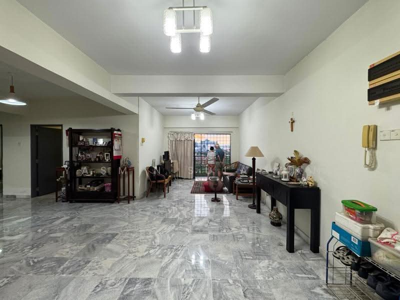 Condominium for Sale at Chancellor - Yasmin Sulaiman - Living Room - PropertyGuru.com.my