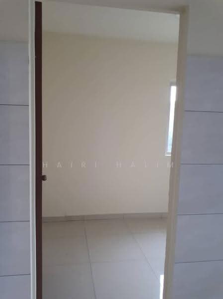 Flat for Sale at PKNS Seksyen 24 - Hairi Halim - PropertyGuru.com.my
