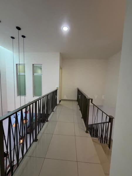 Rumah Teres 2-Tingkat untuk Disewa di Taman Mount Austin (Tebrau) - Queena Thye - Interior - PropertyGuru.com.my
