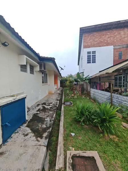Bungalow House for Sale in Kuantan (Pahang) - Fazielawatie Ishak - Exterior - PropertyGuru.com.my