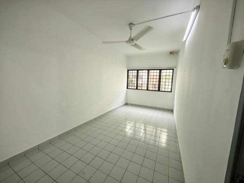 2-storey Terraced House for Rent in Bandar Utama (Selangor) - Holiday Lew - Interior - PropertyGuru.com.my