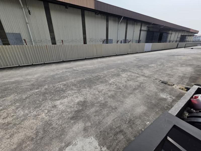 Warehouse for Rent in Taman Perindustrian Puchong (Puchong) - Annie Chong - Exterior - PropertyGuru.com.my
