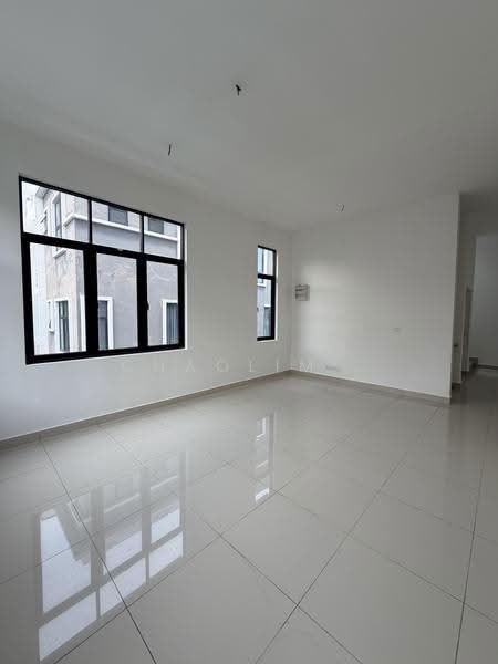 Bungalow House for Sale in Serdang (Seri Kembangan) - ChaoLim . - Interior - PropertyGuru.com.my