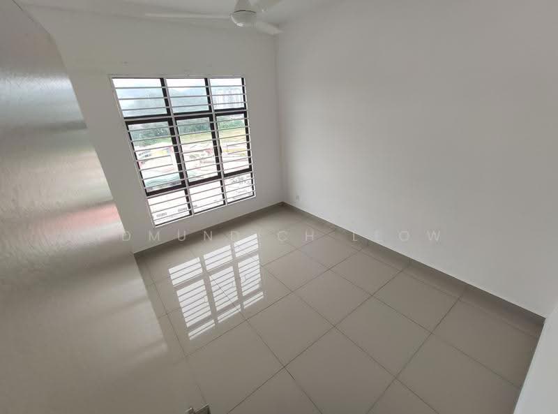 Kediaman Servis untuk Dijual di V-Residensi 5 - Edmund CH Leow - Interior - PropertyGuru.com.my