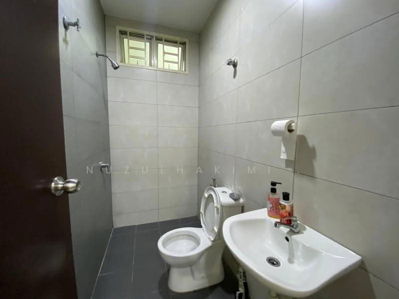 Rumah Teres 2-Tingkat untuk Dijual di Bandar Baru Bangi (Selangor) - NUZULHAKIMI . - Bathroom - PropertyGuru.com.my