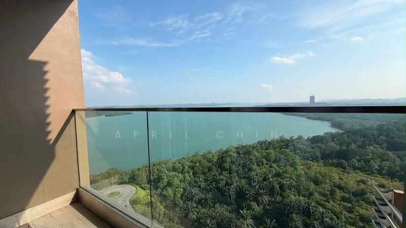 Kediaman Servis untuk Disewa di Puteri Cove Residences - April Chin - Balcony - PropertyGuru.com.my