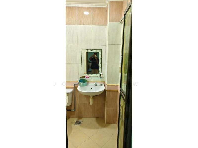 Terraced House for Rent in Bandar Mahkota Cheras (Cheras) - Joseph Low - Bathroom - PropertyGuru.com.my