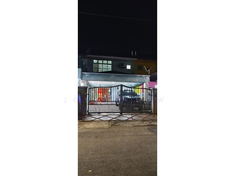 Terraced House for Rent in Bandar Mahkota Cheras (Cheras) - Joseph Low - Exterior - PropertyGuru.com.my