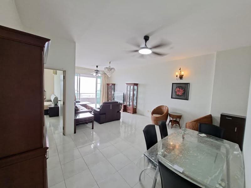Kondominium untuk Disewa di Bayswater Resort Condominium - Gavin Tan - Living Room - PropertyGuru.com.my