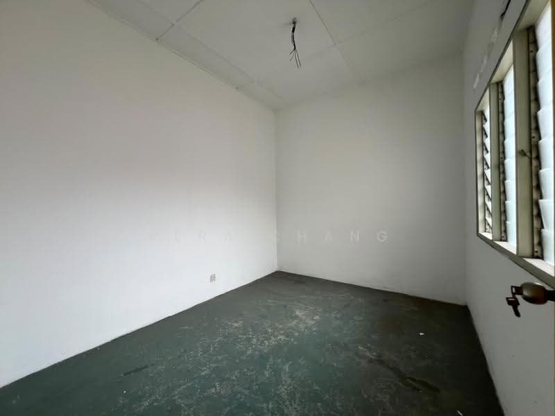 Shop / Office untuk Disewa di Taman Johor Jaya (Johor Bahru) - Vera Chang - Interior - PropertyGuru.com.my