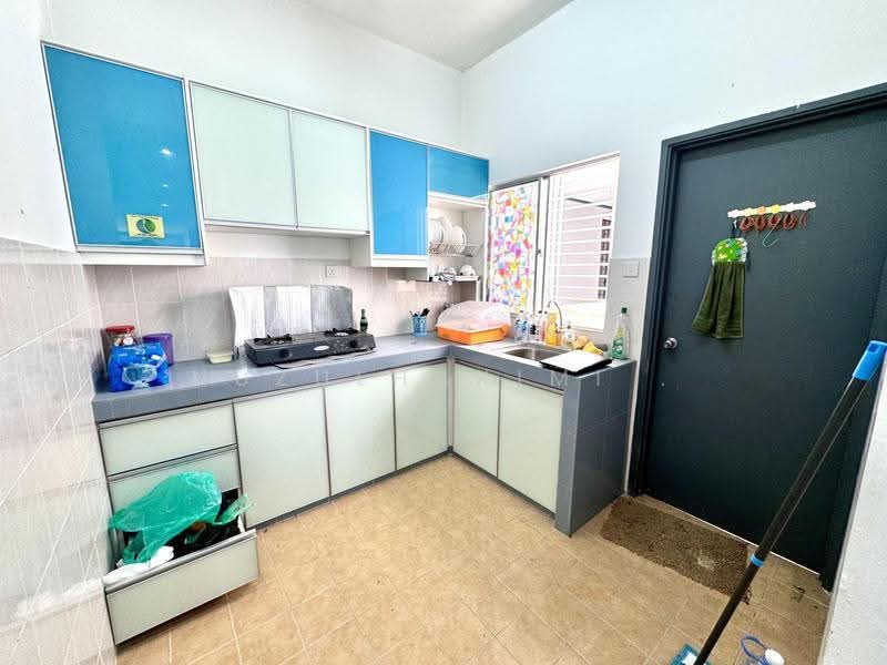 Apartment for Sale at Green Villa - NUZULHAKIMI . - Kitchen - PropertyGuru.com.my