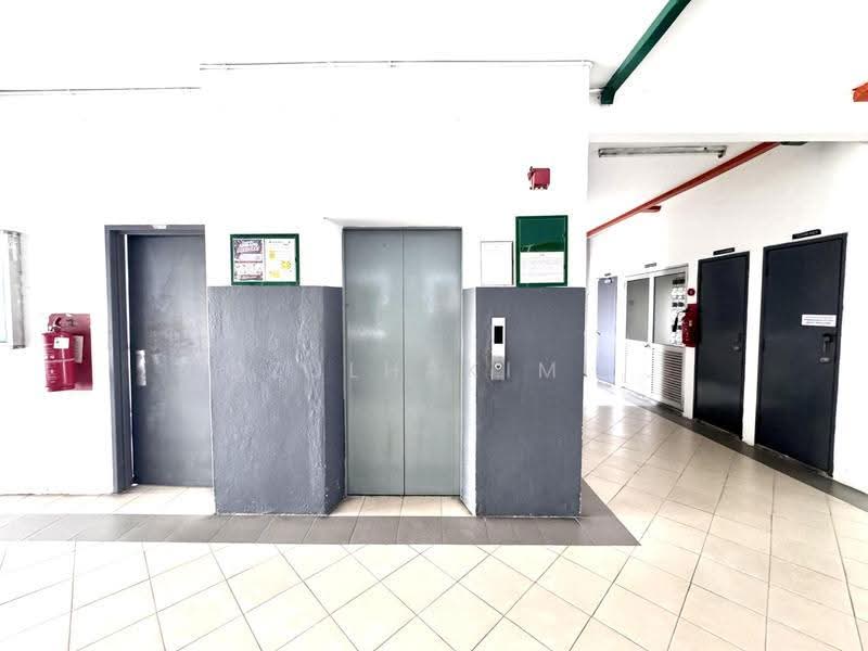 Apartment for Sale at Green Villa - NUZULHAKIMI . - Corridor - PropertyGuru.com.my