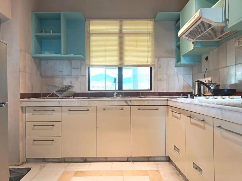 Apartment for Rent at Century Bay Apartment - Jossie Teoh - Kitchen - PropertyGuru.com.my