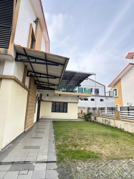 2-storey Terraced House for Sale in Alam Impian (Shah Alam) - Eunice Lim - Exterior - PropertyGuru.com.my