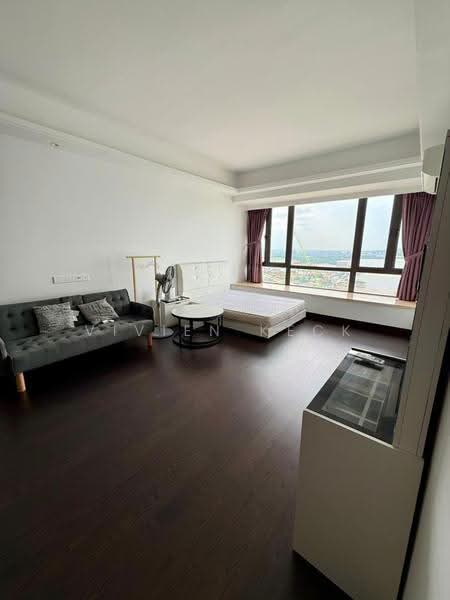 Pangsapuri untuk Dijual di R&F Princess Cove Phase 2-Seine Region - Vivien Keck - Living Room - PropertyGuru.com.my