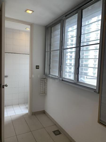 Kondominium untuk Dijual di Kiaraville - Christopher Lim - Bathroom - PropertyGuru.com.my