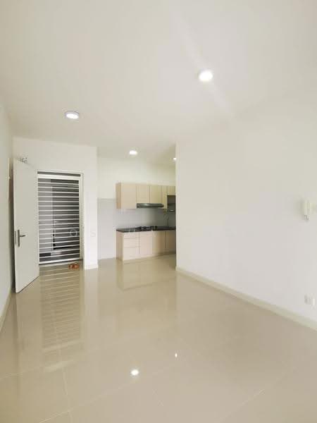 Condominium for Rent at Scenaria @ North Kiara Hills - Joshua Chow - Kitchen - PropertyGuru.com.my