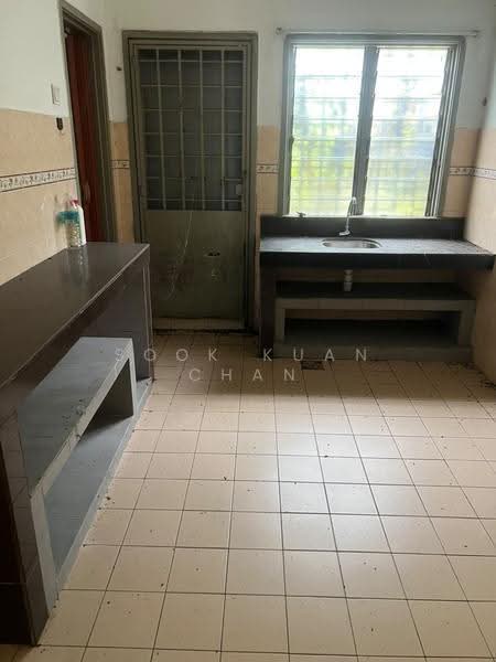 Terraced House for Sale in Bandar Puteri Klang (Klang) - Sook Kuan Chan - Kitchen - PropertyGuru.com.my