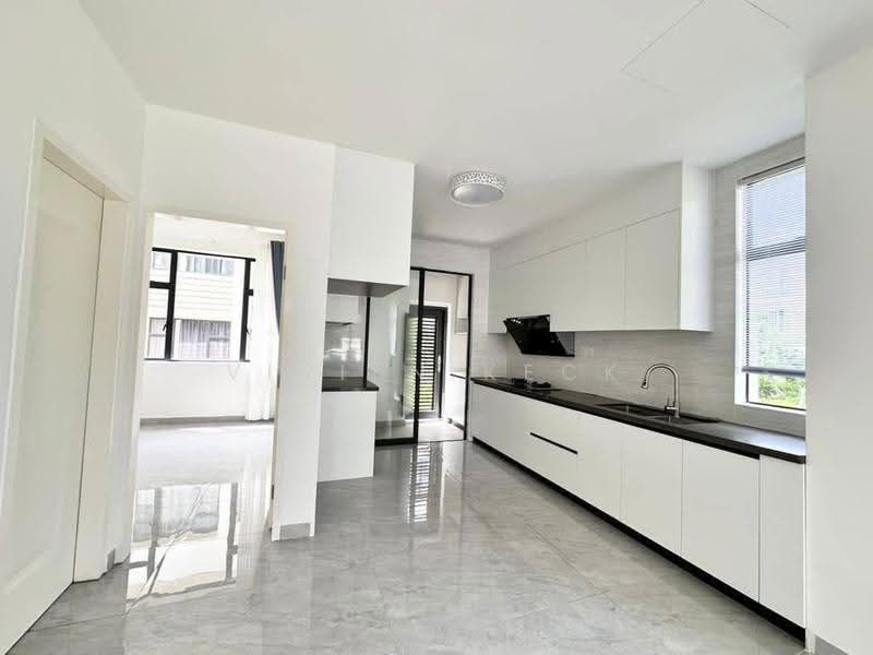 Rumah Teres 2-Tingkat untuk Disewa di Taman Damansara Aliff (Tampoi) - Vivien Keck - Kitchen - PropertyGuru.com.my