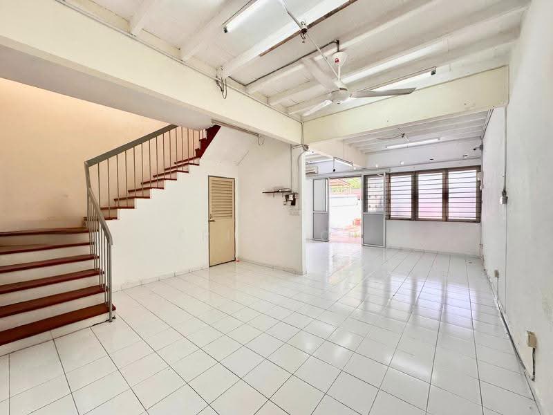 Rumah Teres 2-Tingkat untuk Dijual di Island Glades (Jelutong) - Eric Boh - Interior - PropertyGuru.com.my