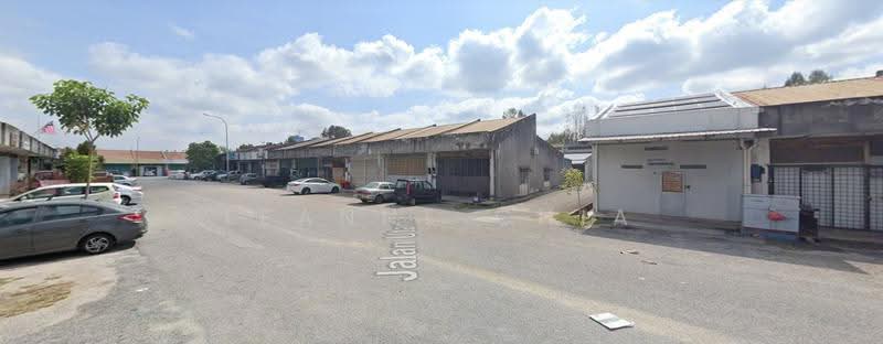 Warehouse for Rent in Taman Perindustrian Puchong Utama (Puchong) - Leanne Chia - Exterior - PropertyGuru.com.my